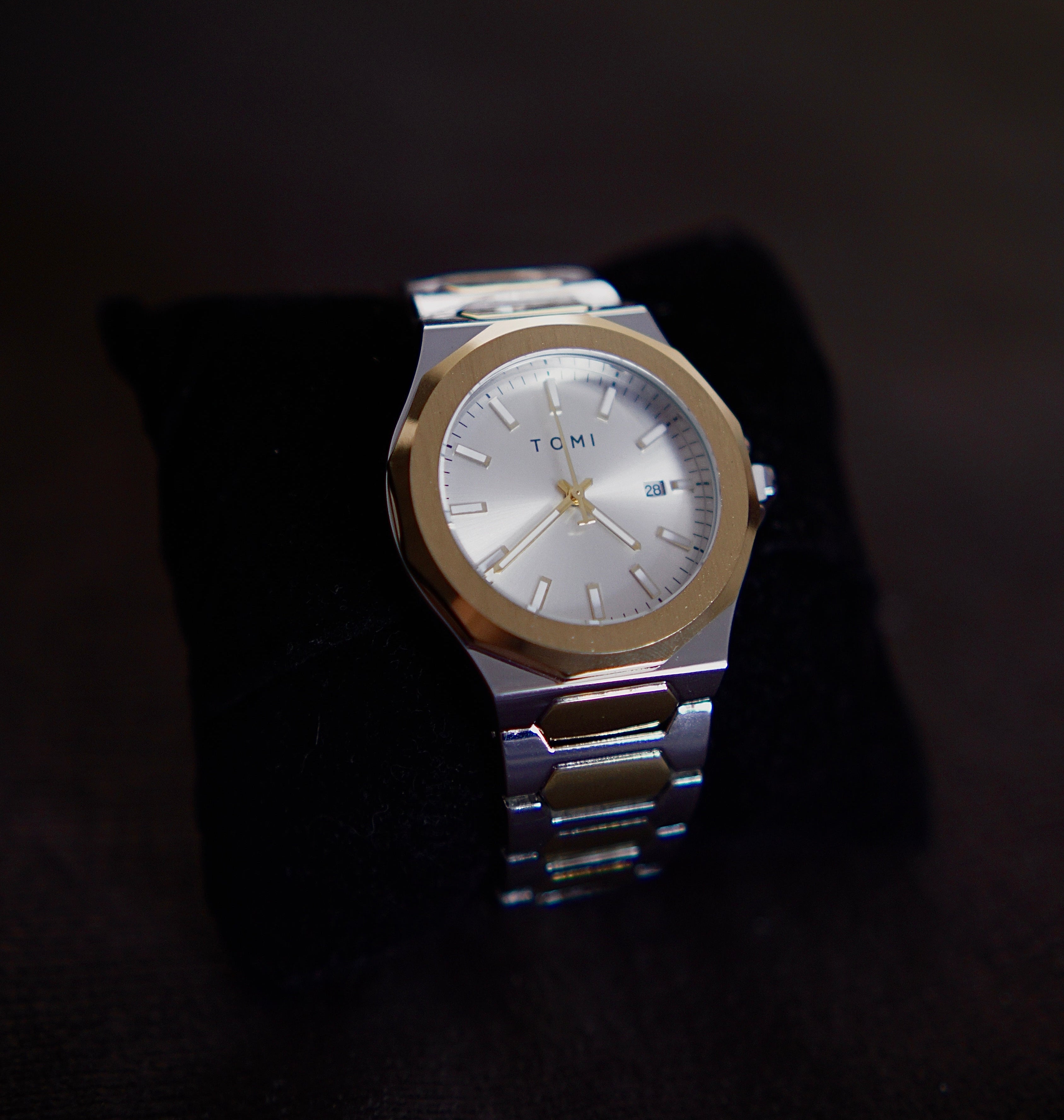 Relógio Dust Tomi Gold & Silver